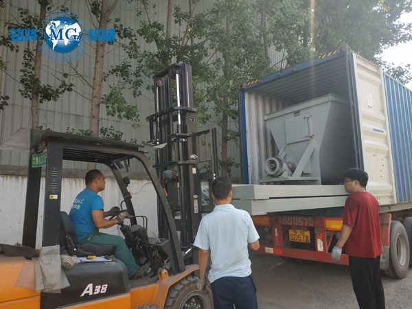 沙特半自動干粉砂漿生產(chǎn)線已經(jīng)發(fā)貨 沙特半自動干粉砂漿生產(chǎn)線已經(jīng)發(fā)貨