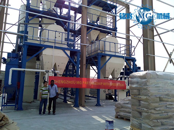 選購保溫砂漿設(shè)備應(yīng)注意什么？