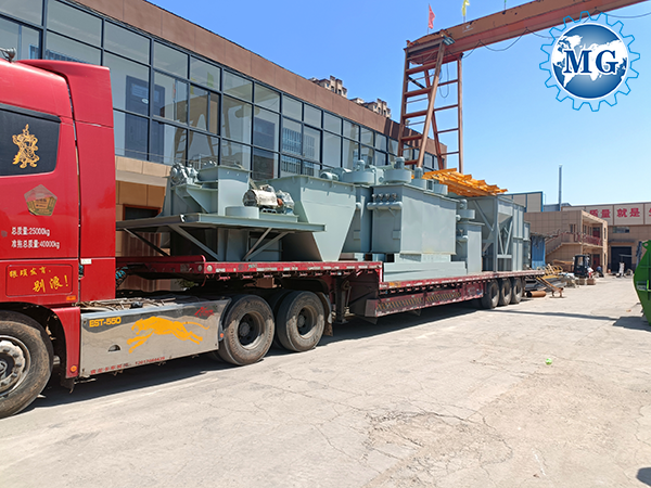 西安干粉砂漿設(shè)備裝車現(xiàn)場(chǎng)！